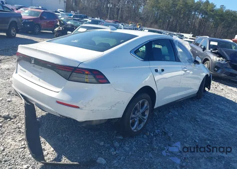 2024 Honda Accord Ex z USA, uszkodzony, nr VIN 1HGCY1F33RA023522